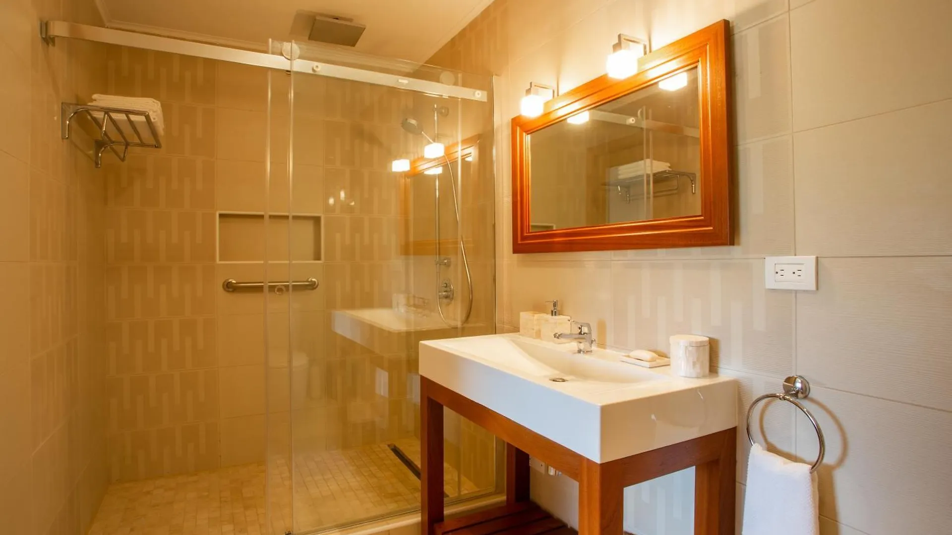 The Strand - The Beach, Penthouse 4A Willemstad